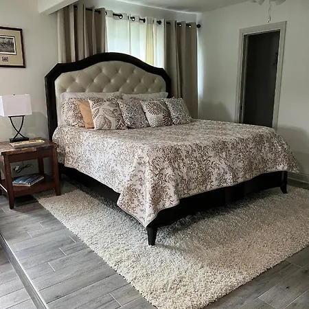 Kingwood Cottage - 10 Mins From Iah - Lake Front Humble Exterior photo
