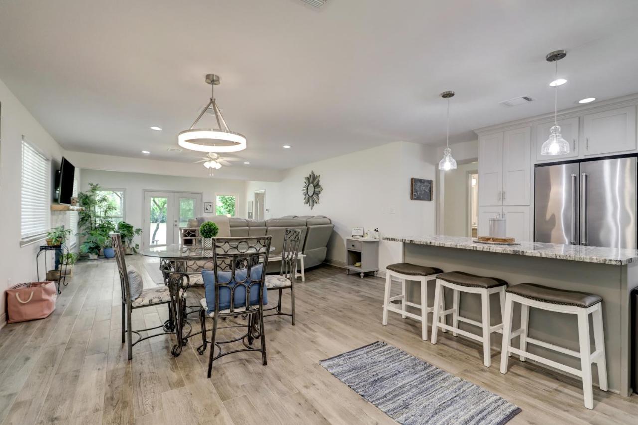 Holiday home Kingwood - 10 Mins From Iah - Front Humble