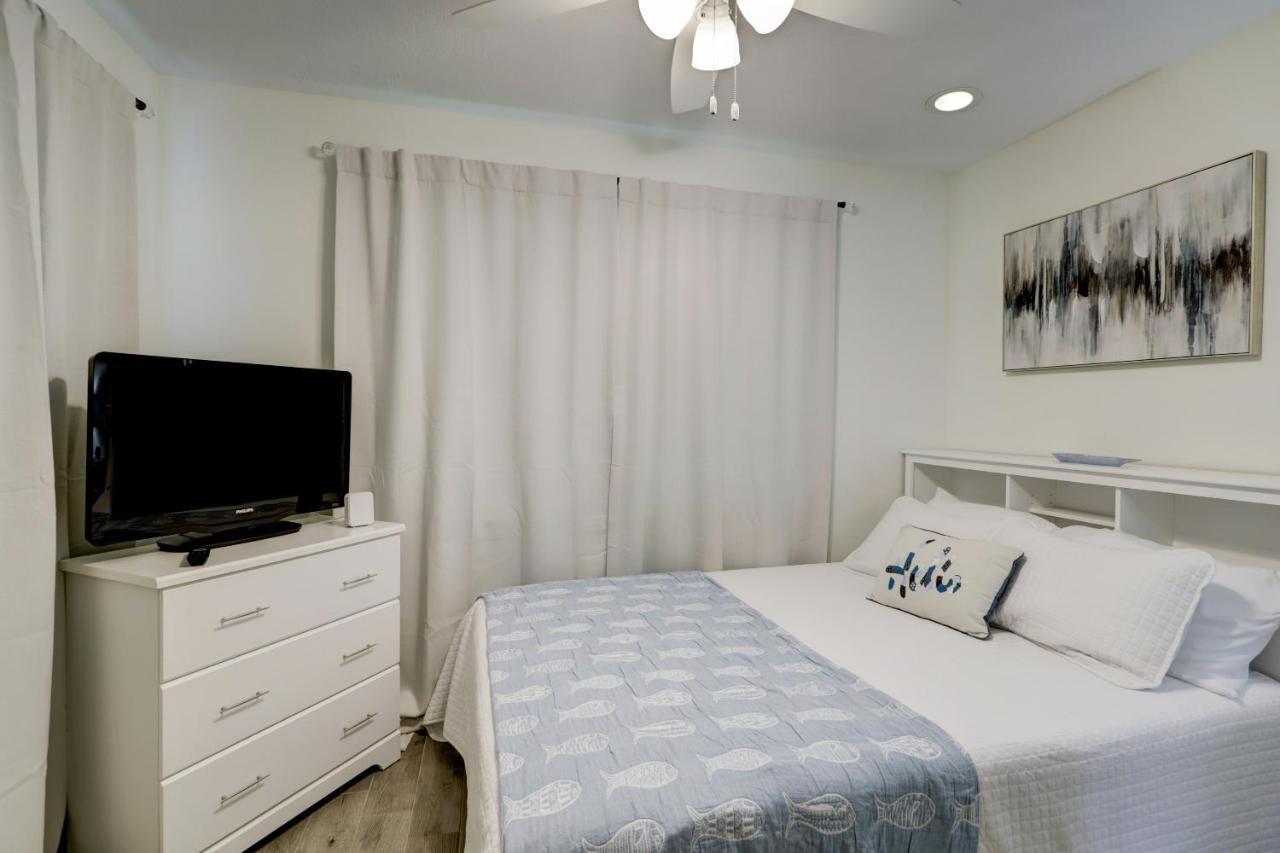 Kingwood - 10 Mins From Iah - Front Holiday home
