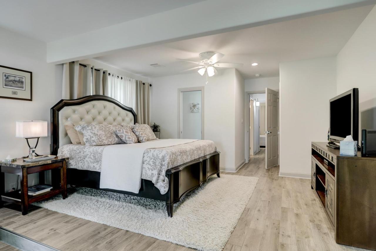 Holiday home Kingwood - 10 Mins From Iah - Front *